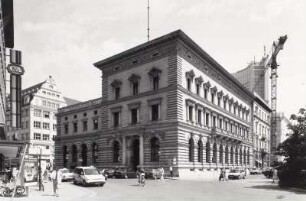 Deutsche Reichsbank (ehemals), Dresdner Bank