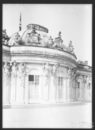 Potsdam, Schloss Sanssouci, Mittelbau, Parkfront.