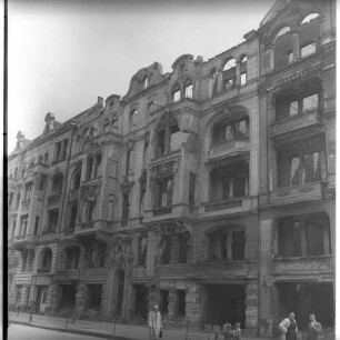 Negativ: Ruine, Ansbacher Straße 35, 1950