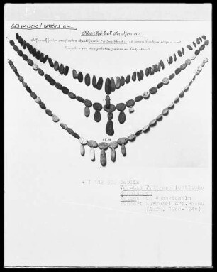 Kette aus Bachkieseln aus Marköbel