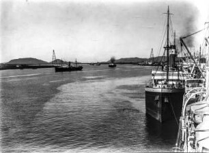 Hafen von Santos : Blick von einem Schiff in den Hafen von Santos
