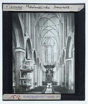 Wismar, Marienkirche : Innenansicht, Blick nach O