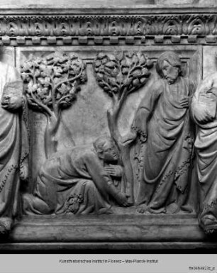 Grabmal des Patriarchen Gastone della Torre : Reliefs der Schauseite