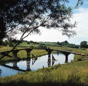 Holstein. Reinfeld. Travetal : Brücke über die Trave im Trave-Tal Nähe Reinfeld
