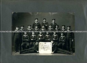 Fotoalbum aus dem Ersten Weltkrieg aus japanischen Kriegsgefangenenlagern