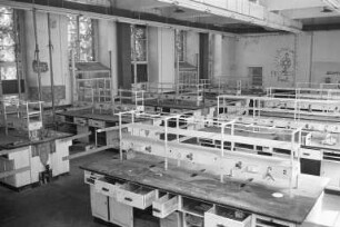 Labor der alten Anorganischen Chemie der Universität Karlsruhe
