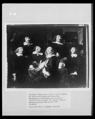 Sechs Regenten des Nieuwe Zijds Huiszittenhaus von Amsterdam mit einem Diener