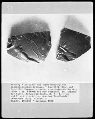 Fragmente zweier arretinischer Gefäße mit Darstellungen von Satyrn (Terra Sigillata)