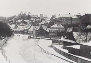 Kronach, Stadtansicht : Kronach. Stadtansicht mit Stadtturm und Feste Rosenberg. Blick von der Rodach über die Haßlach nach Nordosten. Winteraufnahme