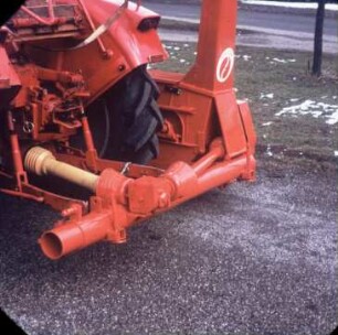 Fotografie: Erntetechnik, Silomais, Maishäcksler angebaut, Trommelfeldhäcksler