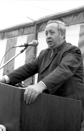 Forchheim: Festzelt; Ansprachen: Minister Weiser