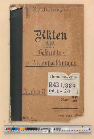 Übernahme von staatlichem Schriftgut in die Archive, Geschichtsforschungen und Aktenbenutzungen, Archivalienausstellungen: Bd. 2