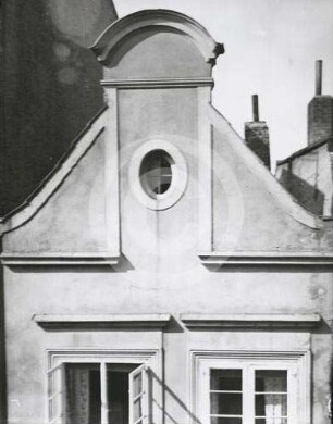 Giebel am Bürgerhaus Wasserstrasse 55 in Elbing