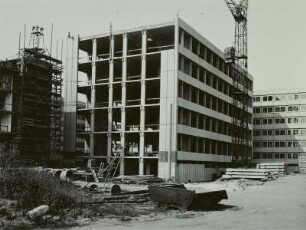 Bau Robotron, 1970/71