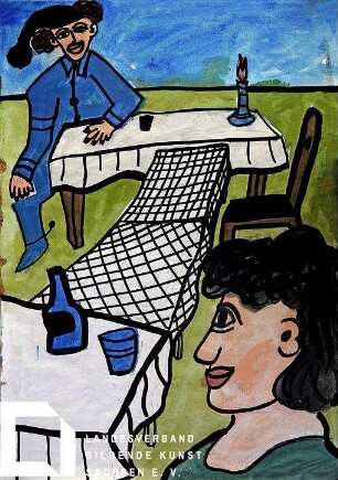 Frau am Tisch