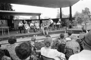 Stadtgeschichtliches Quiz "Bürger kennst Du Deine Stadt?" auf der Seebühne im Stadtgarten.