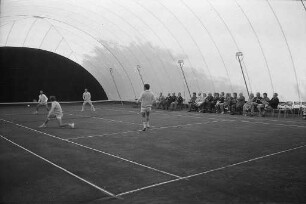 Einweihung der zweiten Tennishalle des Karlsruher Eislauf- und Tennisvereins KETV beim Kühlen Krug