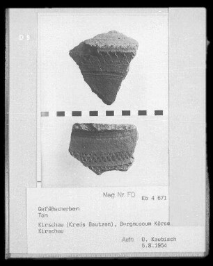 Gefäßscherben : Zwei Gefäßscherben (Grabungsfunde aus dem Umfeld der Burg Körse). Ton. Schirgiswalde-Kirschau: Burgmuseum Kirschau