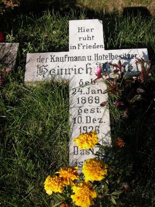 Deutscher evangelischer Friedhof bei der Kirche Wang beim Kurort Karpacz