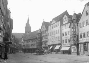 Wertheim : Wertheim. Marktplatz mit Brunnen und Geschäftshäusern