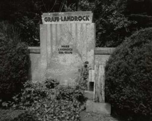Grabmal der Familie Grafe-Landrock