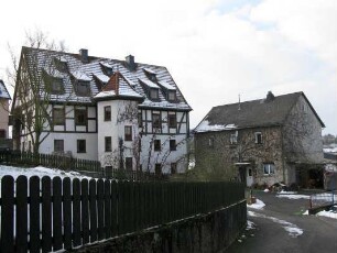 Hofgut der Lesch von Mühlheim (Leschenhof) (Adelshof); Wettenberg, Schieferstraße 24, Schieferstraße 26