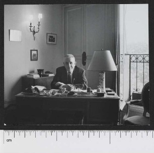 Porträtaufnahme Francis Poulenc
