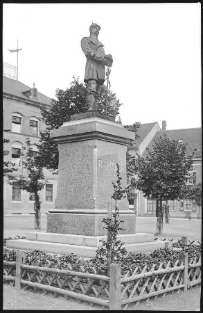 Groitzsch. Bismarckdenkmal