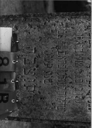 Grabstein 81 B (Detailaufnahme 2)