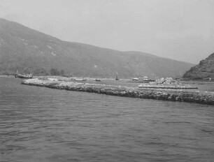 Untiefe "Lochsteine" des Rheins