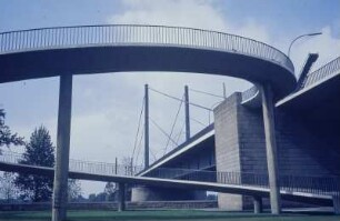 Theodor-Heuss-Brücke, Düsseldorf