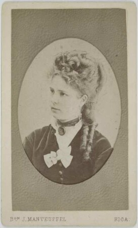 Lieven, Antonie von, geb. Baronesse von Hahn