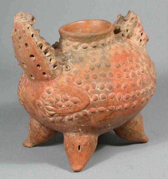 Clay vessel