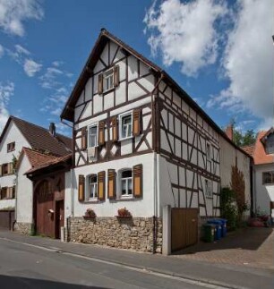 Langgöns, Dorfstraße 21