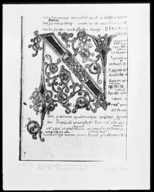 Lateinische Grammatik des Priscian, Ms. 59, folio 26, Initiale N(omen)