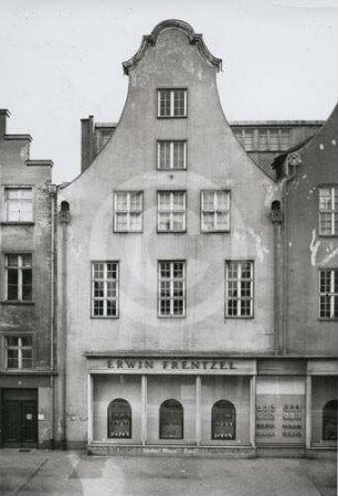 Fassade des Bürgerhauses Heilig-Geist-Strasse 21 in Elbing