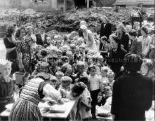 Schwedenspeisung für Kinder in Berlin-Tempelhof