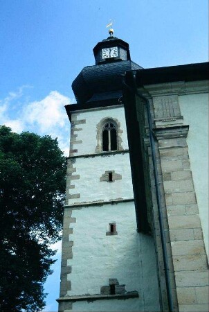spätmittelalterlicher Turm der Kirche