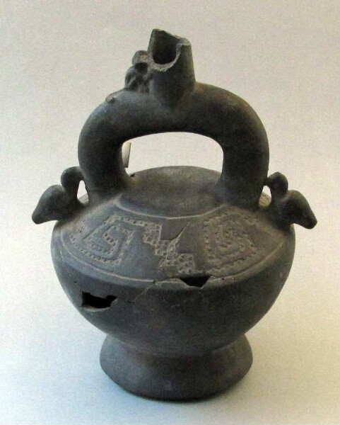 Clay vessel