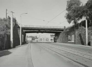 Eisenbahnbrücke Zweinaundorfer Straße
