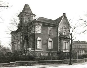 Dresden-Strehlen, Wasastraße 1. Villa. Um 1900. Straßenansicht von Westen