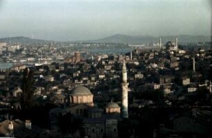 [Istanbul: Blick über die Stadt]