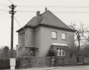 Mittweida, Wohnhaus : Mittweida, Wohnhaus, Poststraße 39, 1932, Straßenansicht mit Einfriedung