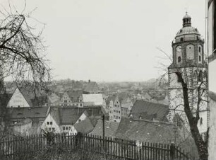 Meißen, Blick vom Grundstück Freiheit 9 nach Südosten über Stadt und Turm der Frauenkirche