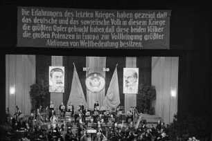 Festkonzert (Dresdner Staatskapelle?)