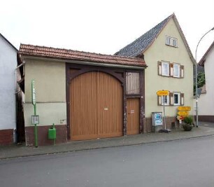 Pohlheim, Hauptstraße 15