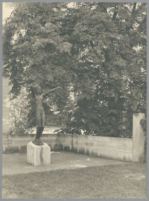 Gedächtnisfigur für ein junges Mädchen, 1921/22, Bronze