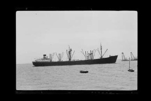 Braunfels (1952), Frachtschiff (reefer), D.D.G. "Hansa", Bau-Nr. 692