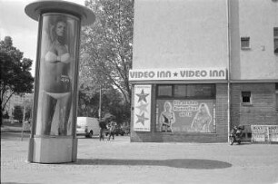 In Berlin-Prenzlauer Berg : In Berlin-Prenzlauer Berg, Ostsee- Ecke Greifswalder Strasse