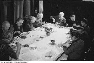 Feierabendheime, Oktober 1952